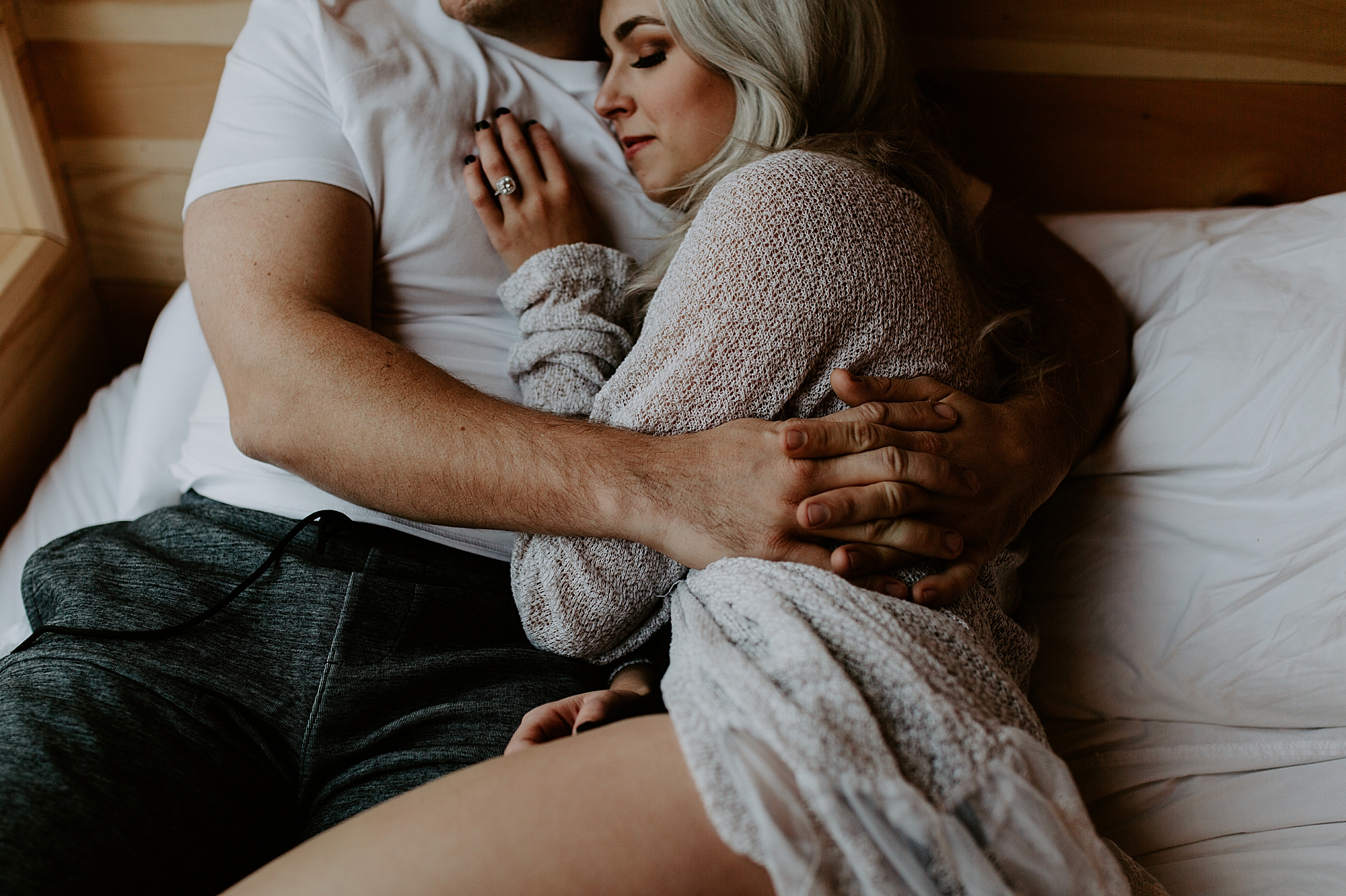 getaway cabin engagement session