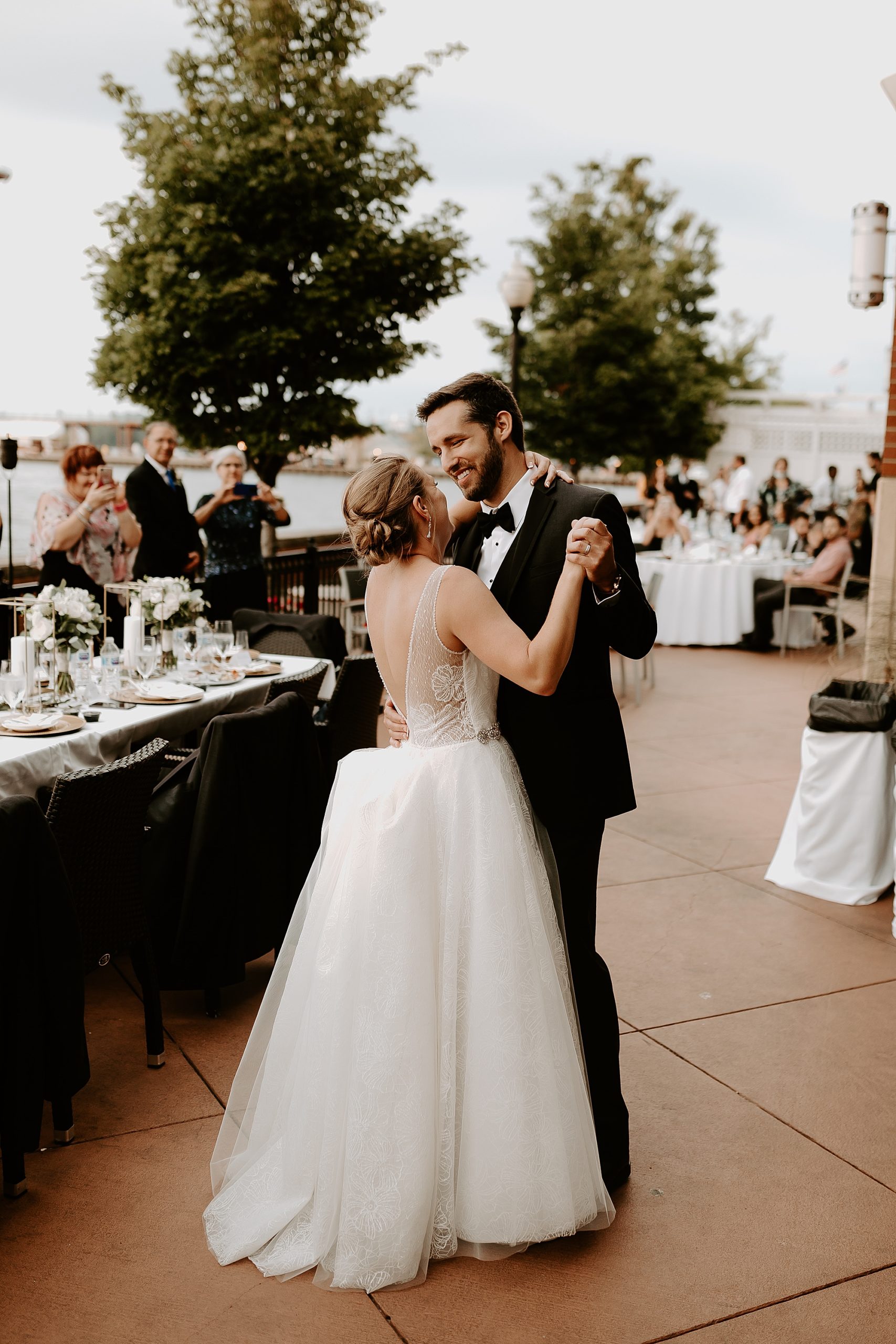 Lake Erie Wedding Venues