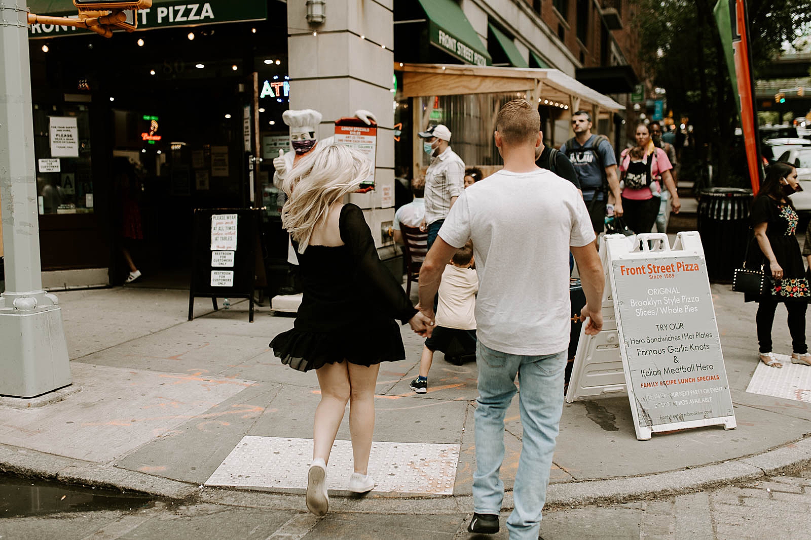 New York engagement session by Mariah Treiber Photography