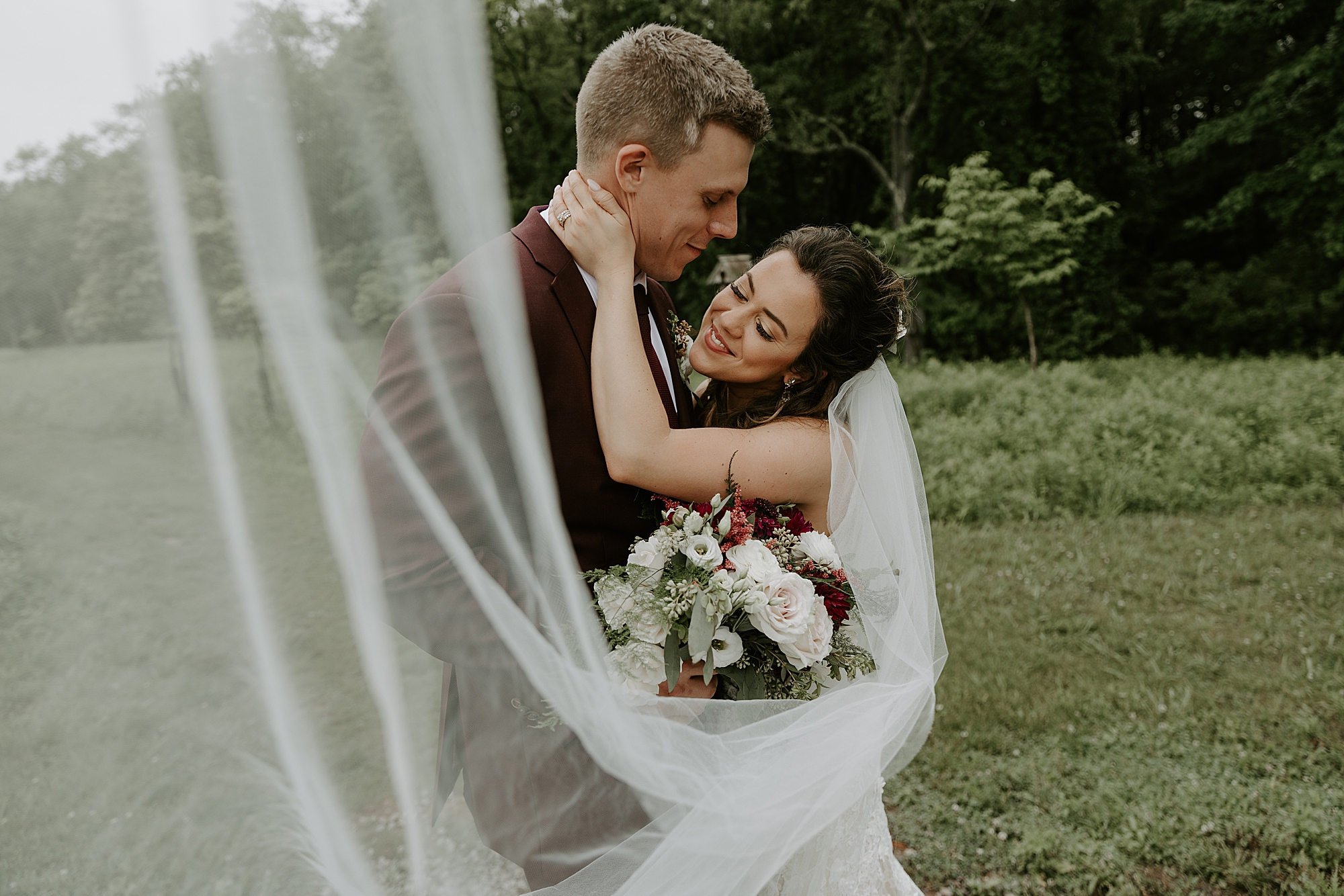 bride and groom portraits