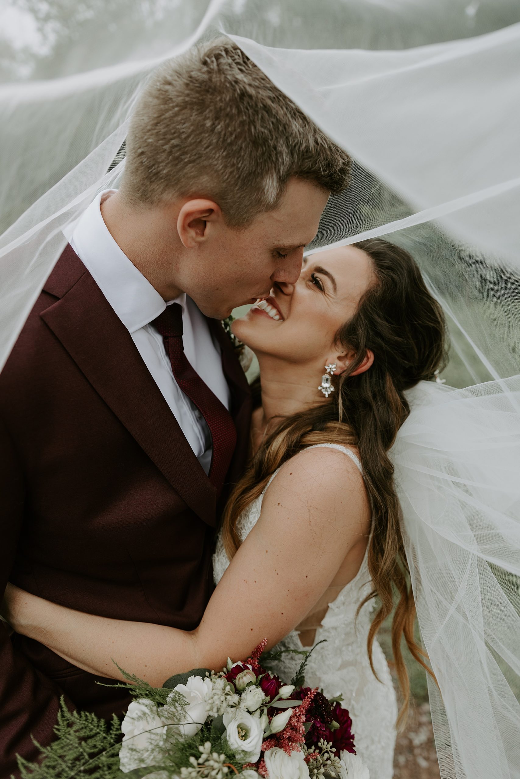 bride and groom portraits
