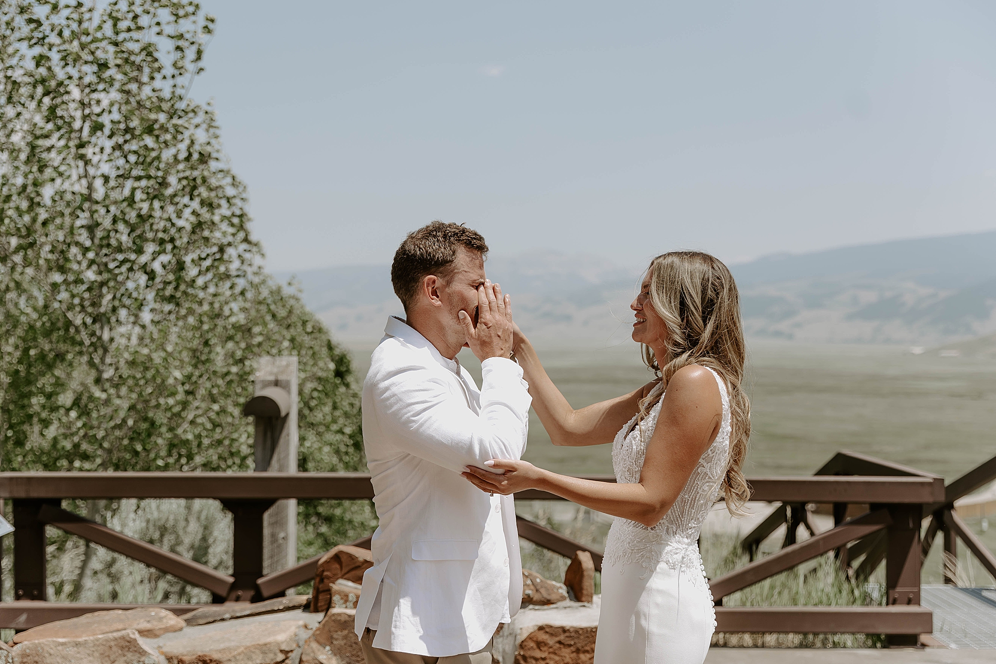 wedding day first look and letter exchange