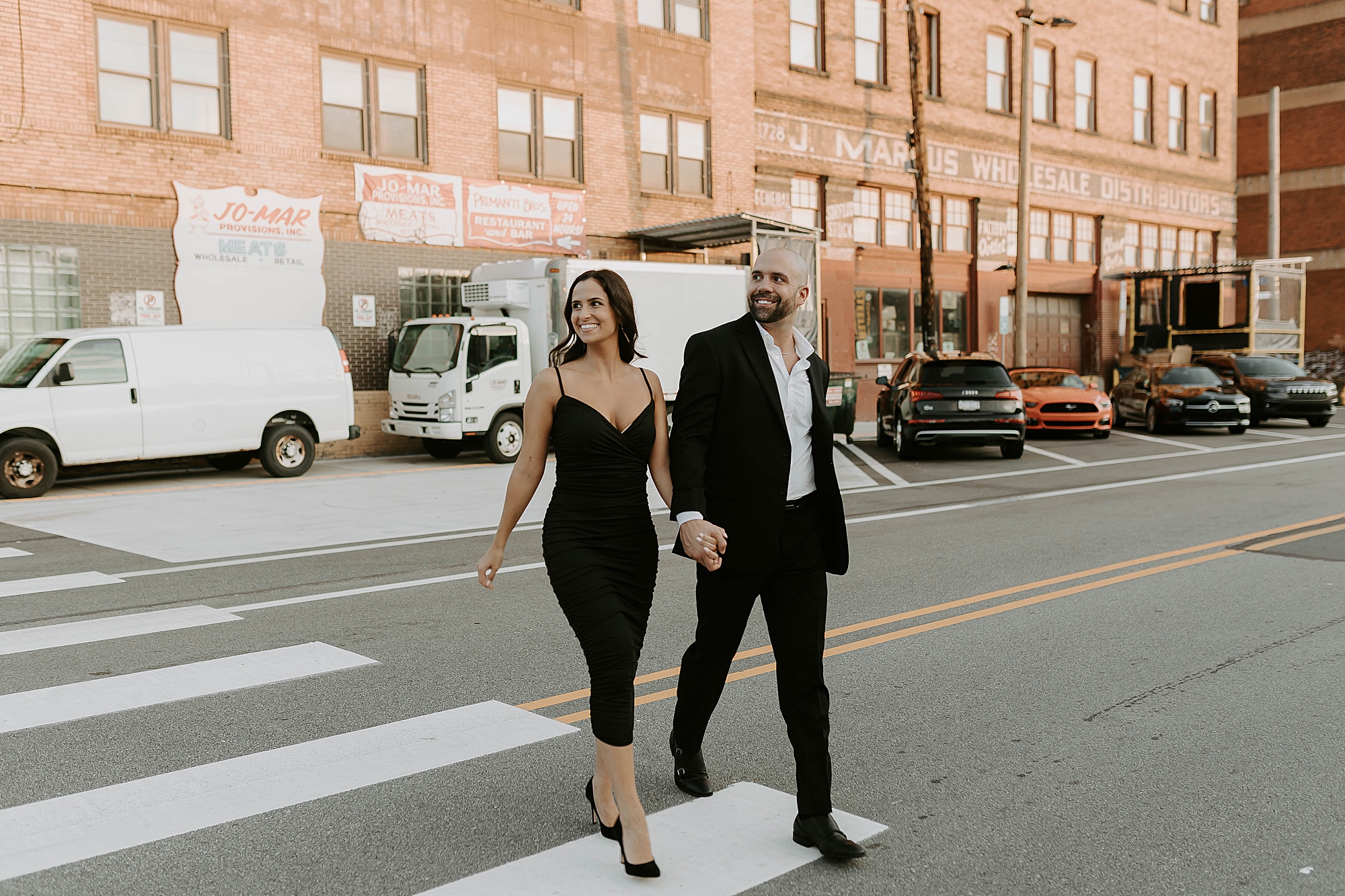 engagement photo ideas, Roberto Clemente Bridge 6th Street Bridge Pittsburgh