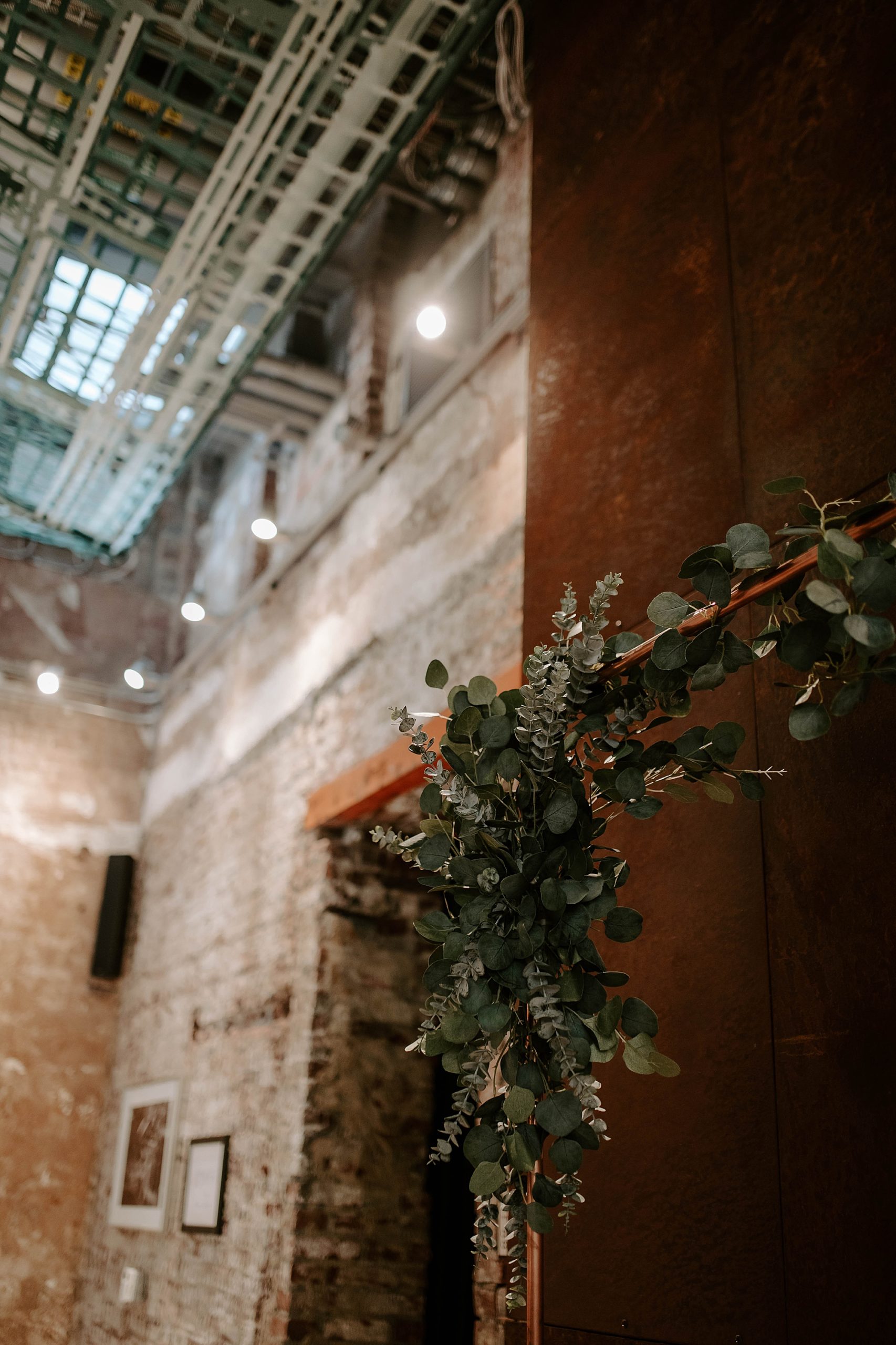 MuseumLab Pittsburgh wedding photographed by Mariah Treiber Photography