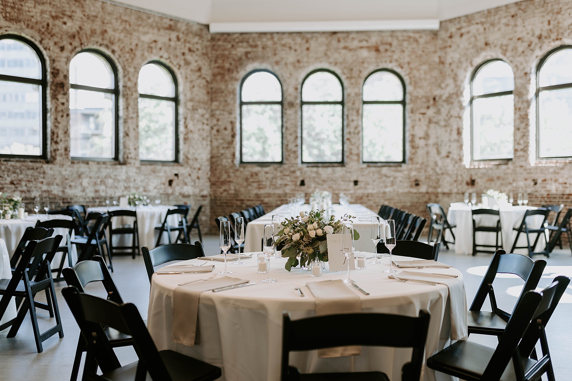 MuseumLab wedding photographed by Mariah Treiber Photography; modern industrial wedding venues