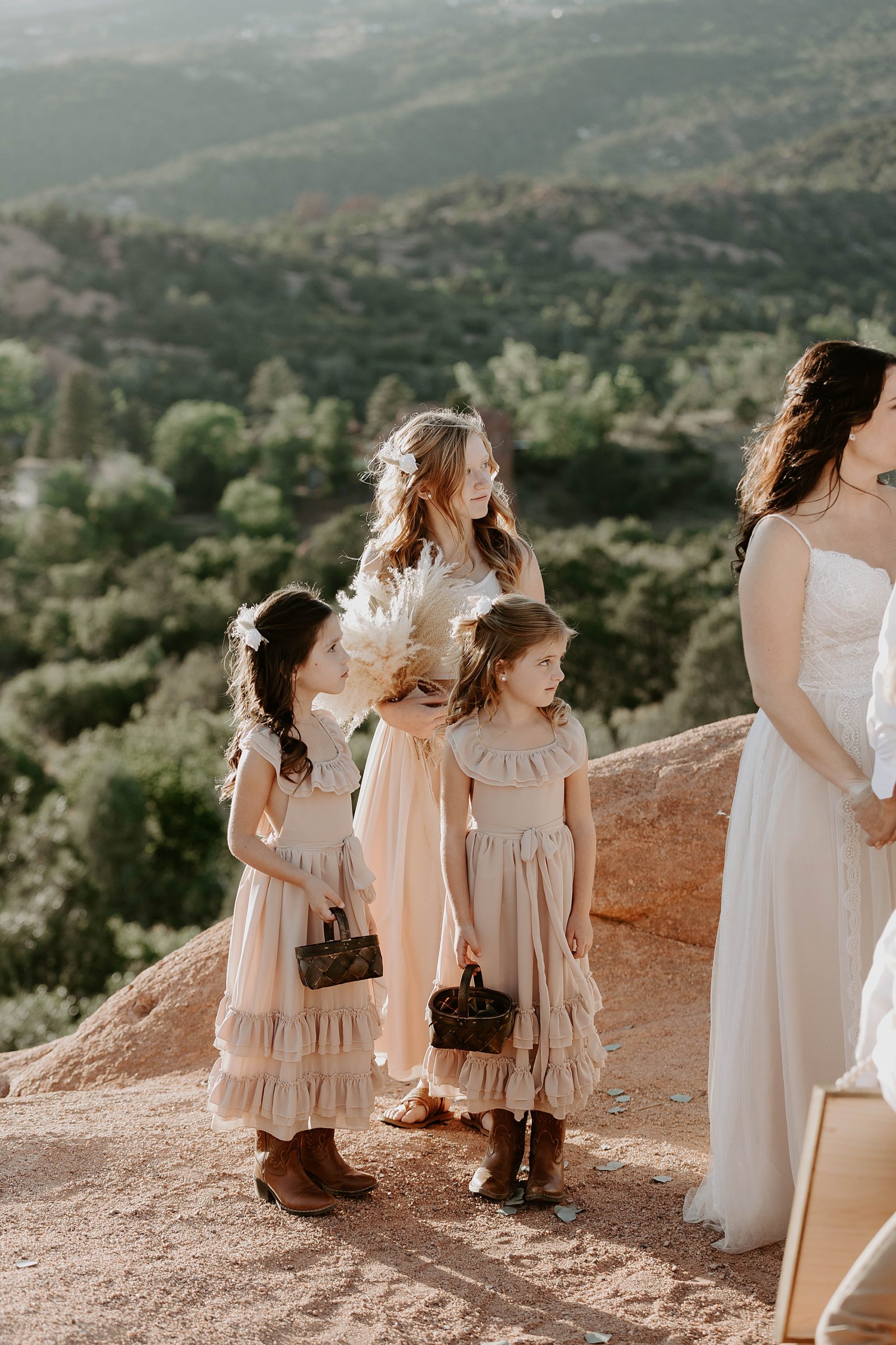 Garden of the Gods Wedding, Mariah Treiber Photography