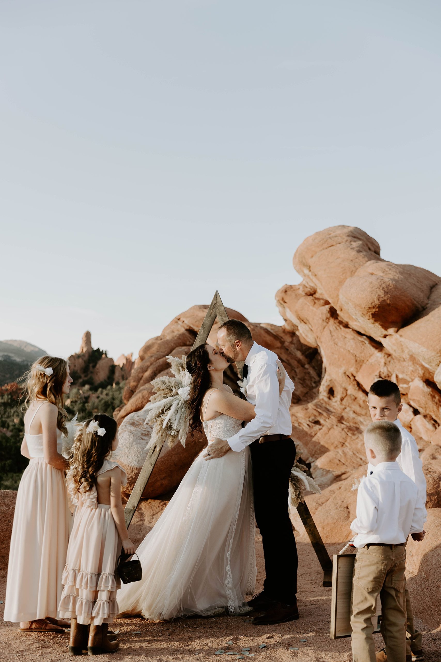 Garden of the Gods Wedding, Mariah Treiber Photography