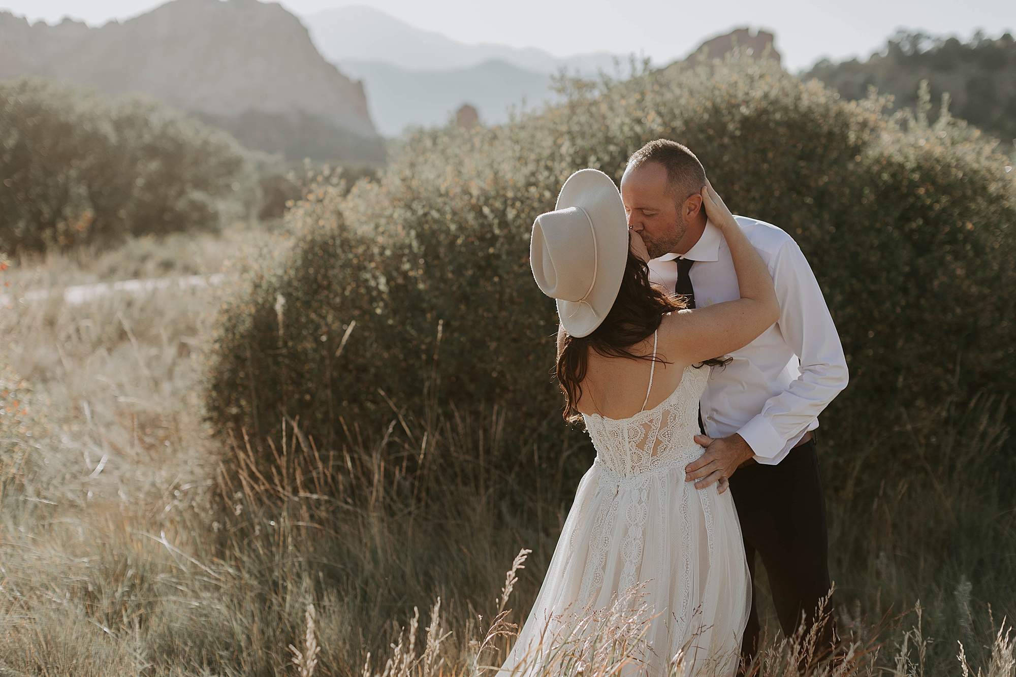 Garden of the Gods Wedding, Mariah Treiber Photography