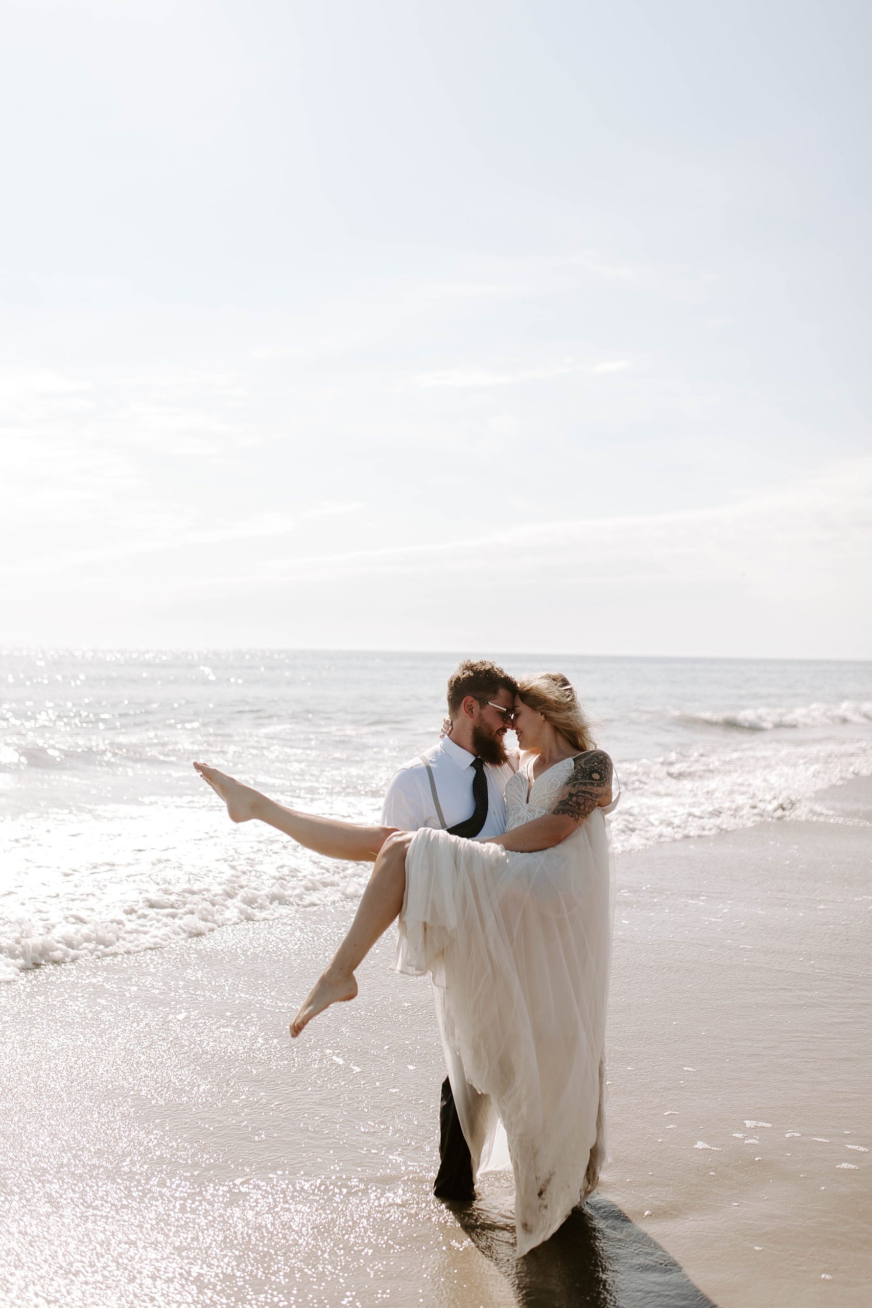 Mariah Treiber wedding photography, North Carolina beach wedding