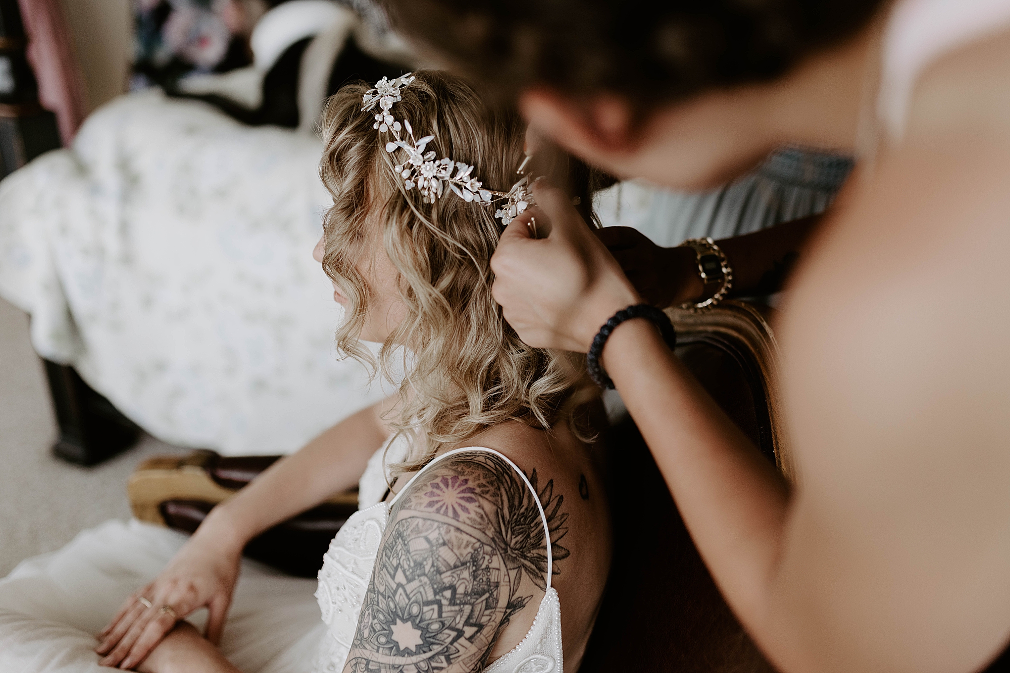 photos in bridal suite