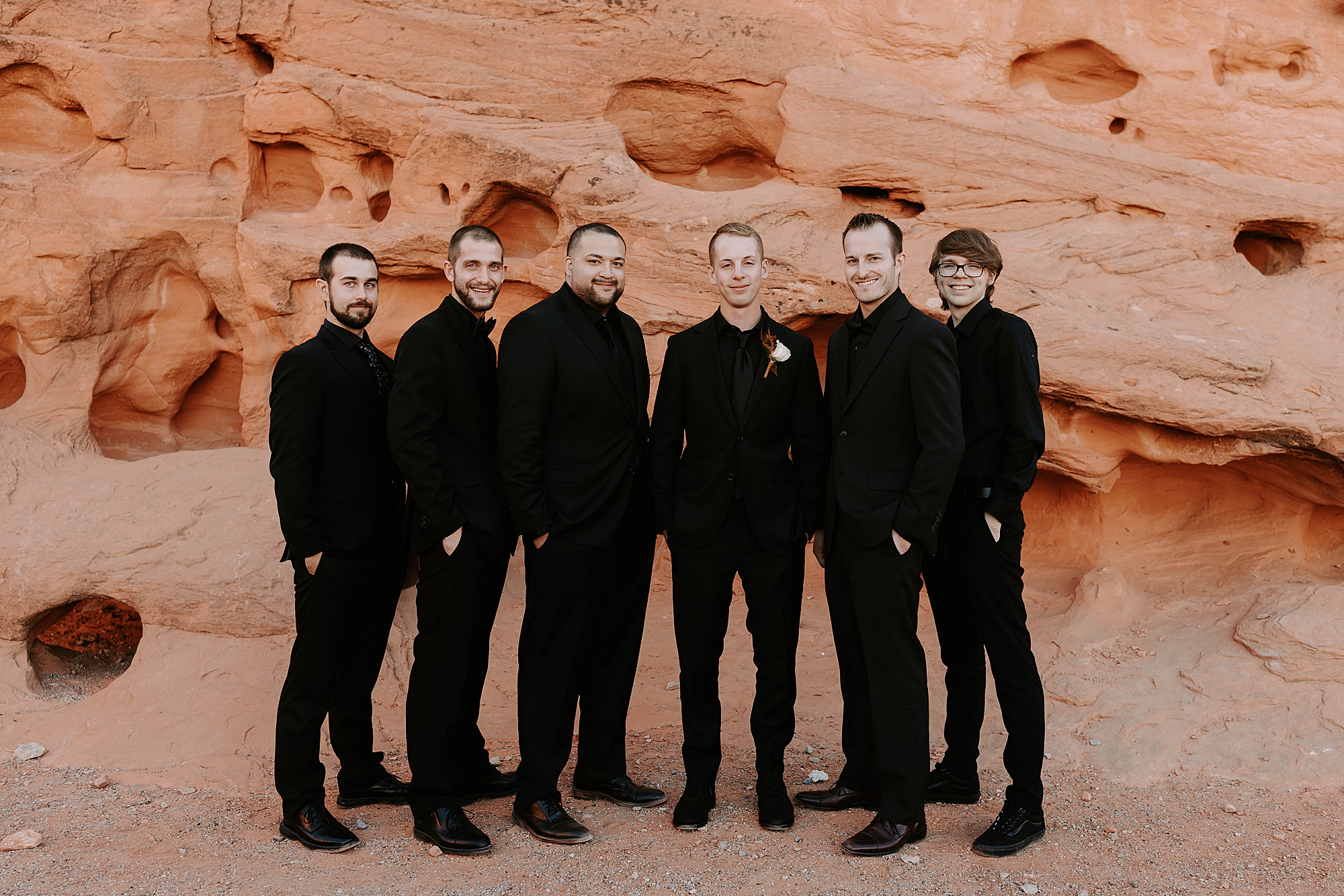 Valley of Fire Wedding by Mariah Treiber Photography; Las Vegas elopements