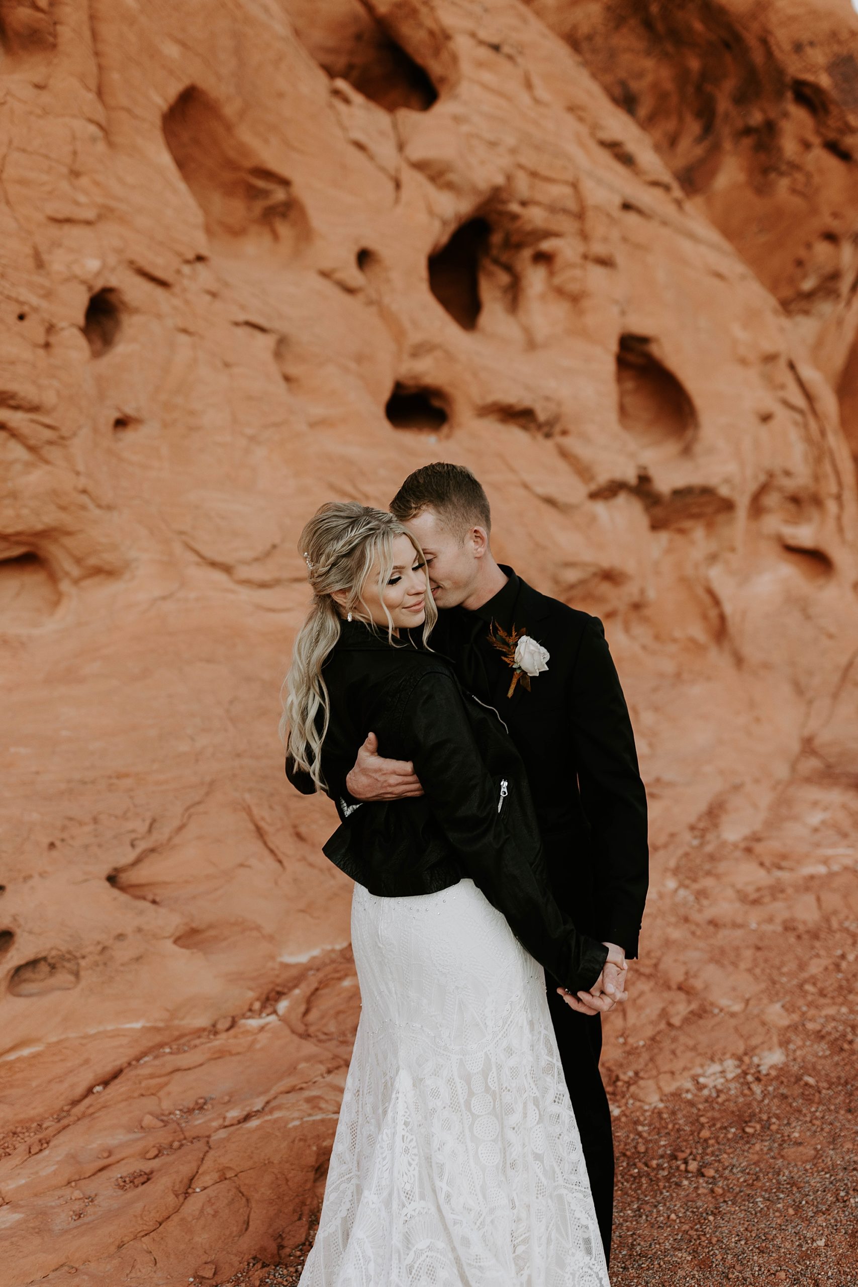 desert wedding; Las Vegas Nevada wedding; bohemian wedding