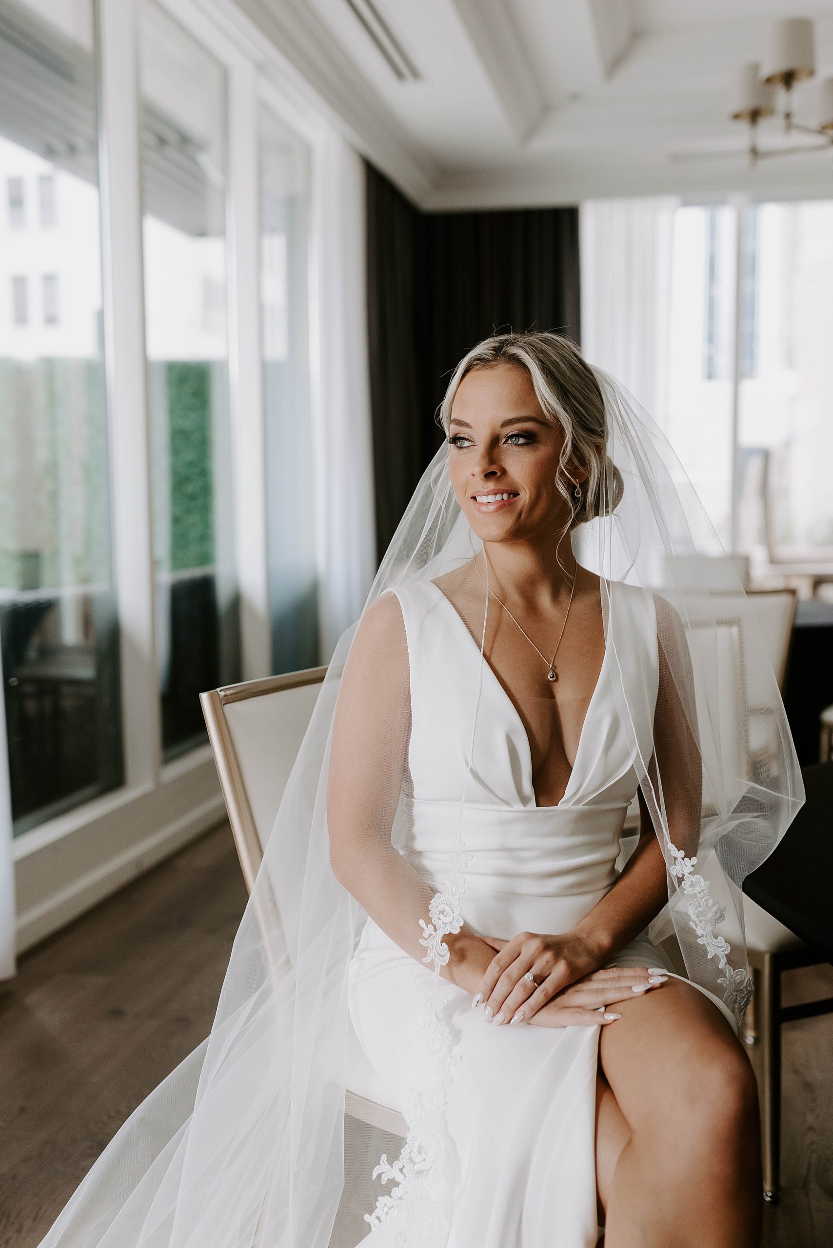 bridal portraits; Pittsburgh bridals