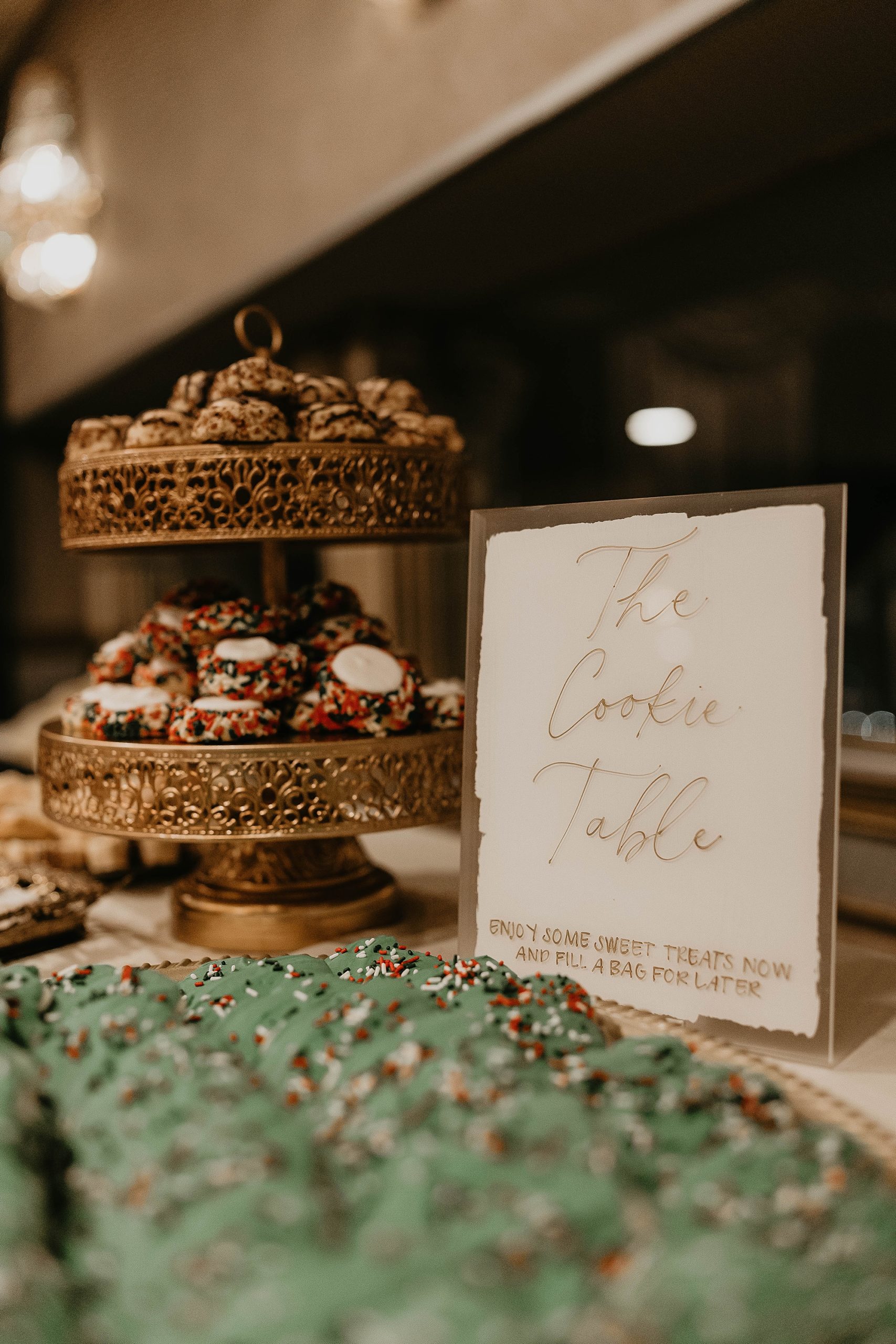 Le Mont Restaurant Pittsburgh; LeMont wedding; Lemont wedding reception; 5-star Pittsburgh restaurant; Mariah Treiber Photography; Pittsburgh cookie table