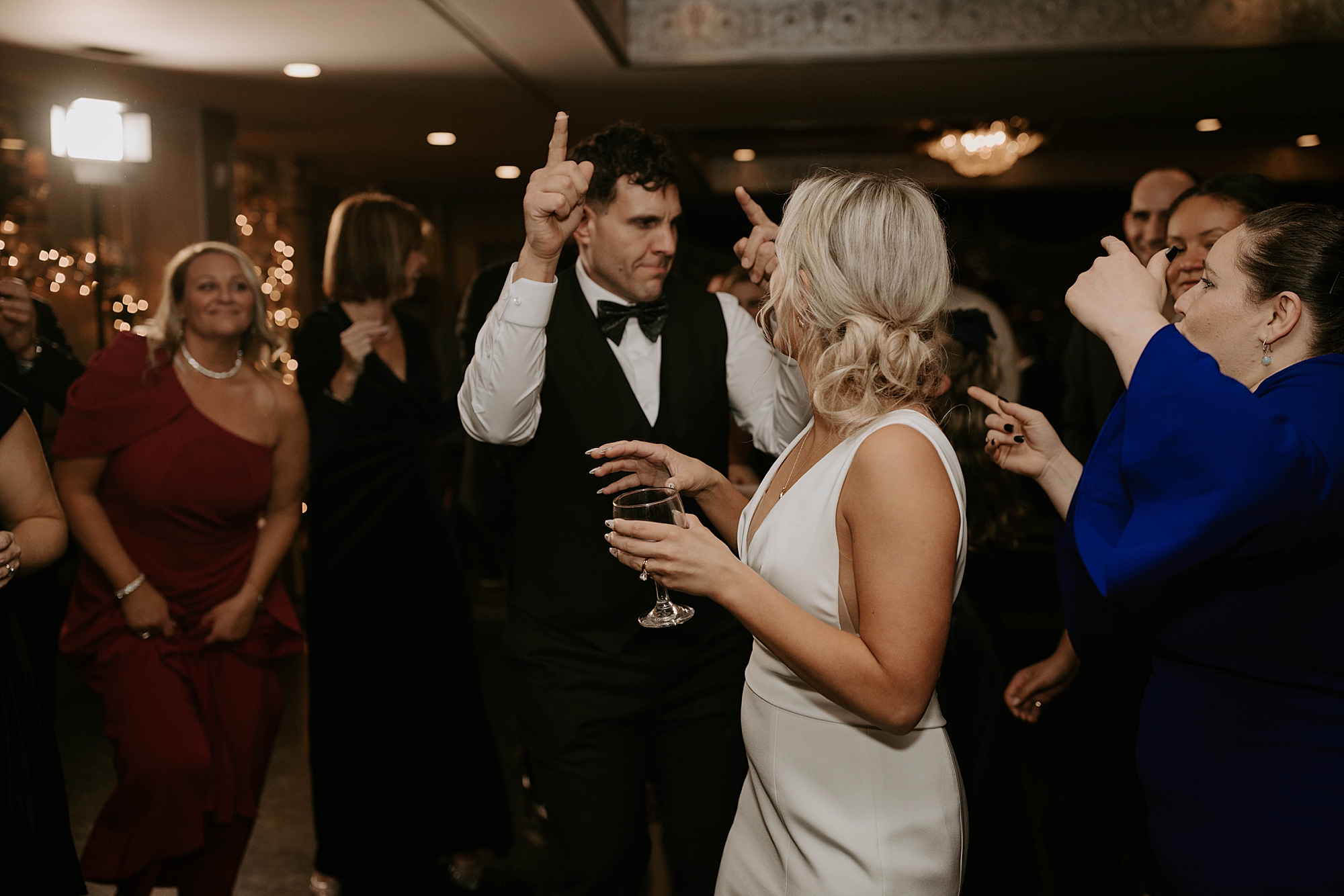 Le Mont Restaurant Pittsburgh; LeMont wedding; Lemont wedding reception; 5-star Pittsburgh restaurant; Mariah Treiber Photography