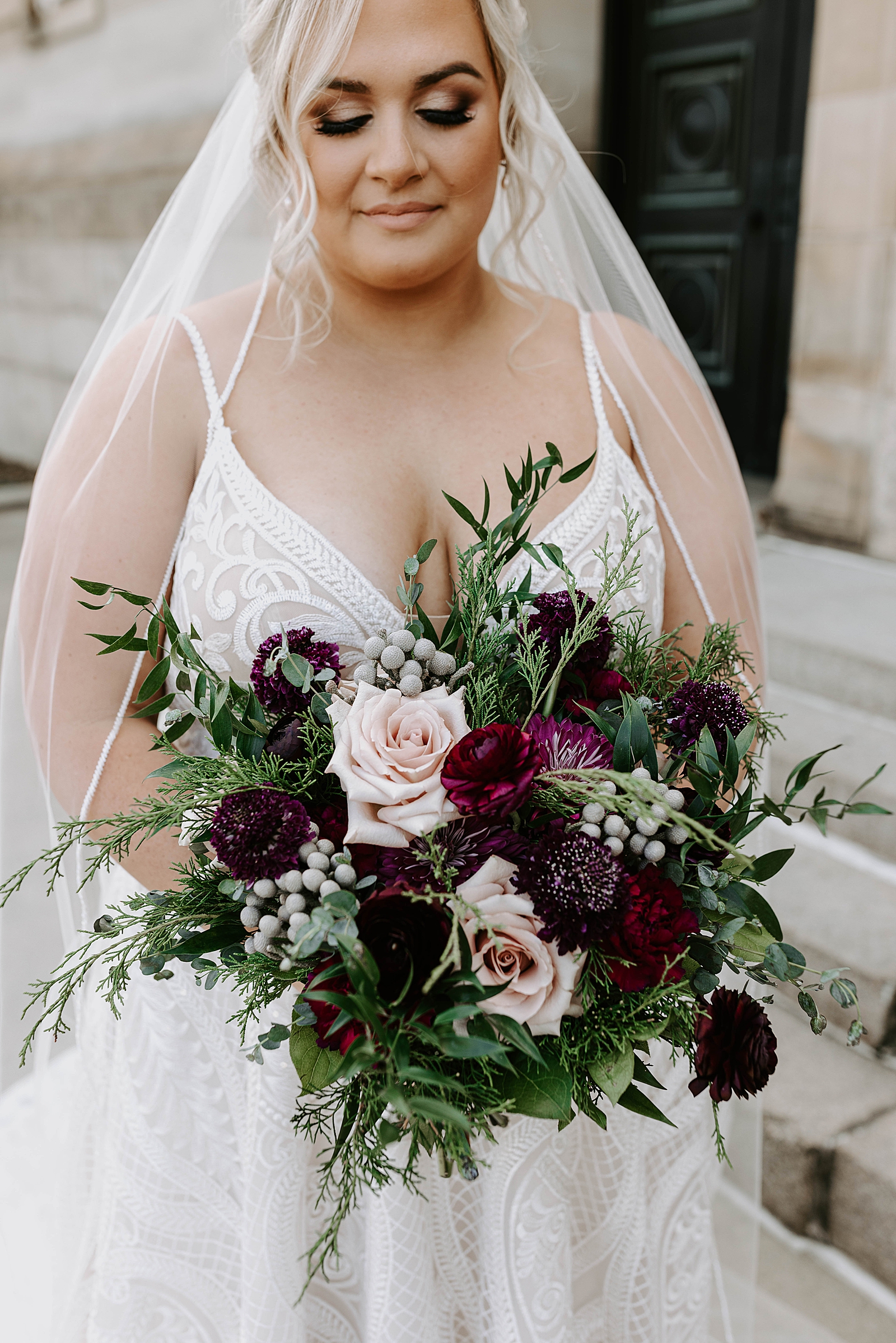bridal portraits by Mariah Treiber Photography