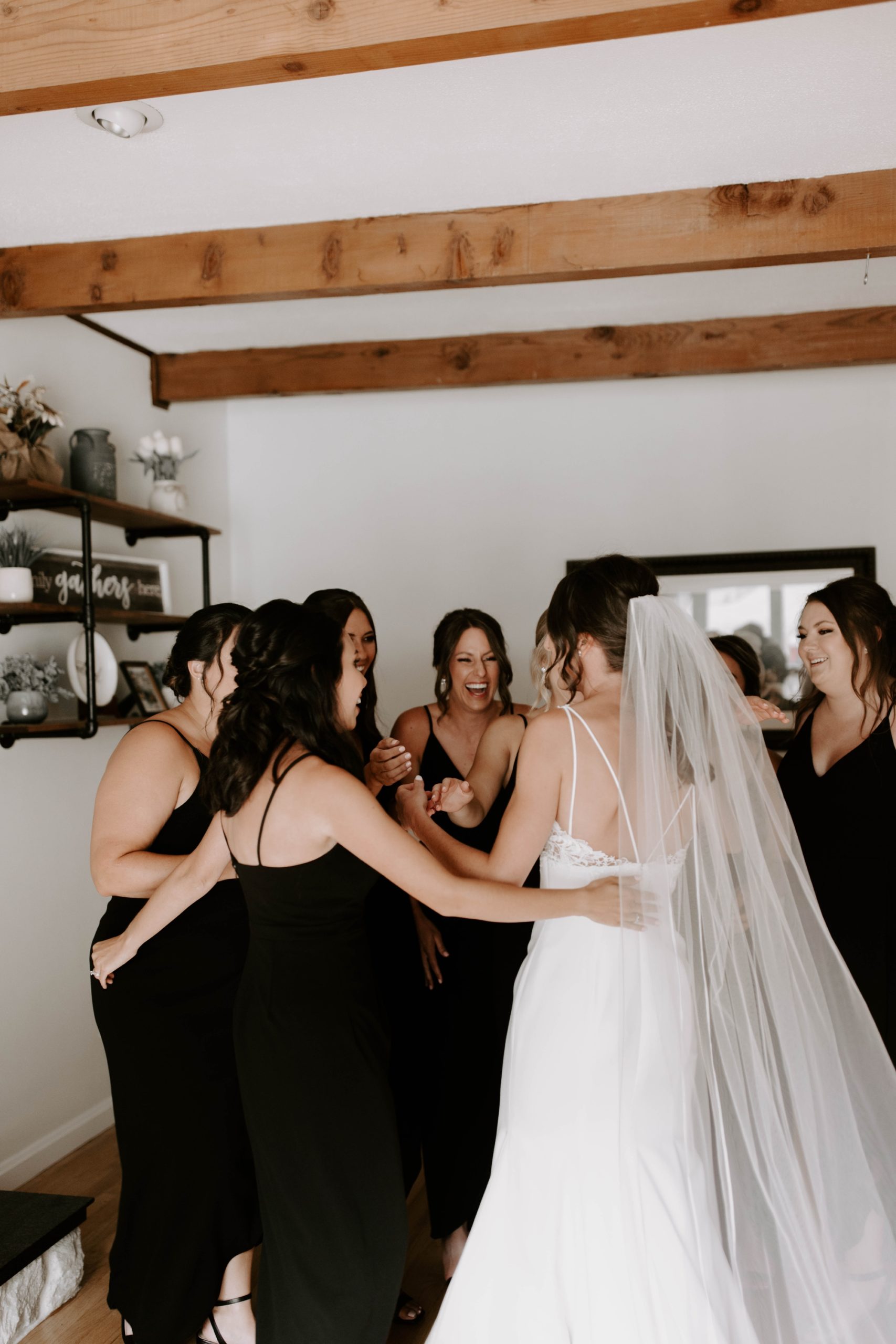 Mariah Treiber Photography; Pittsburgh weddings