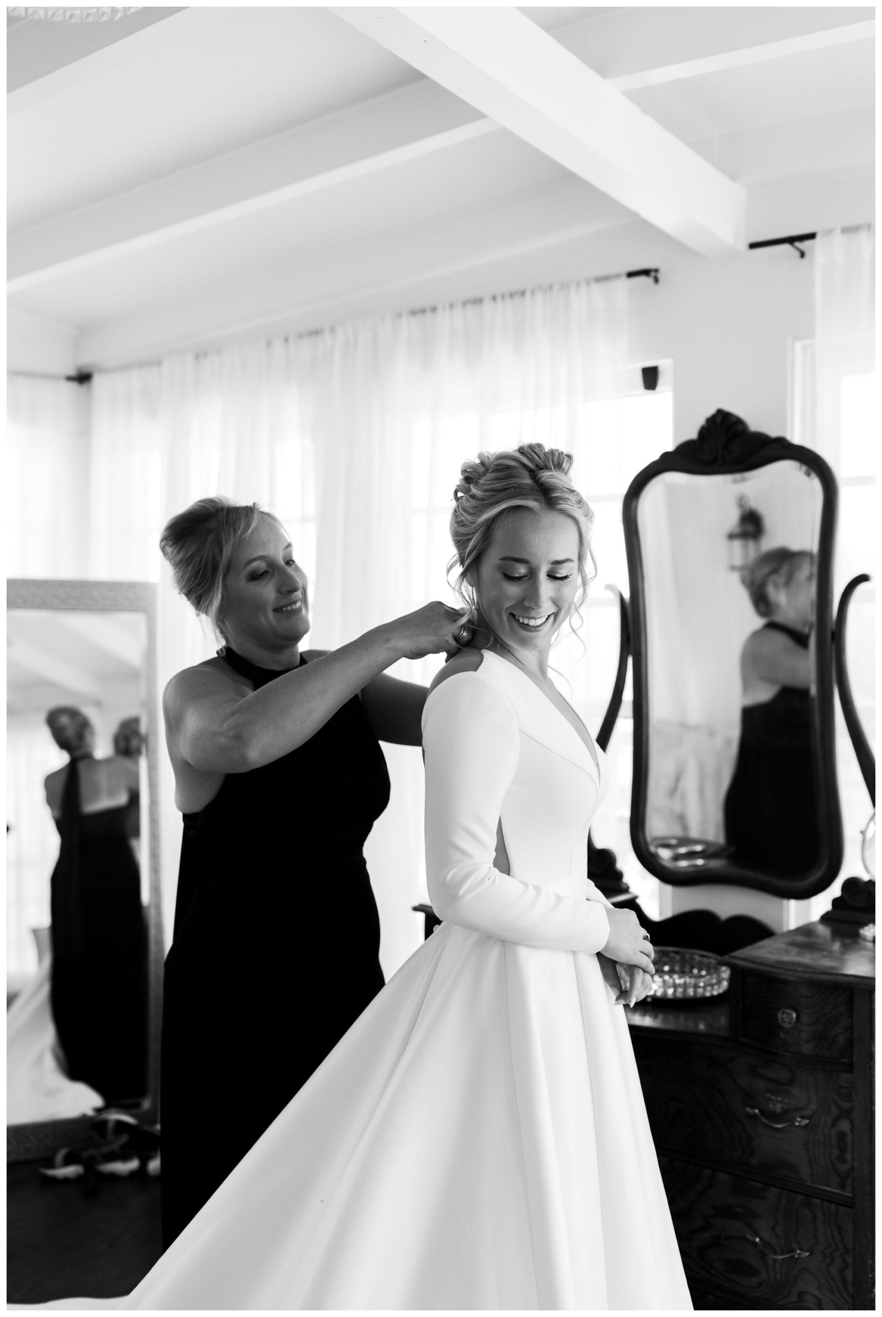 The Manor House, Littleton, CO; all-inclusive Colorado wedding venue