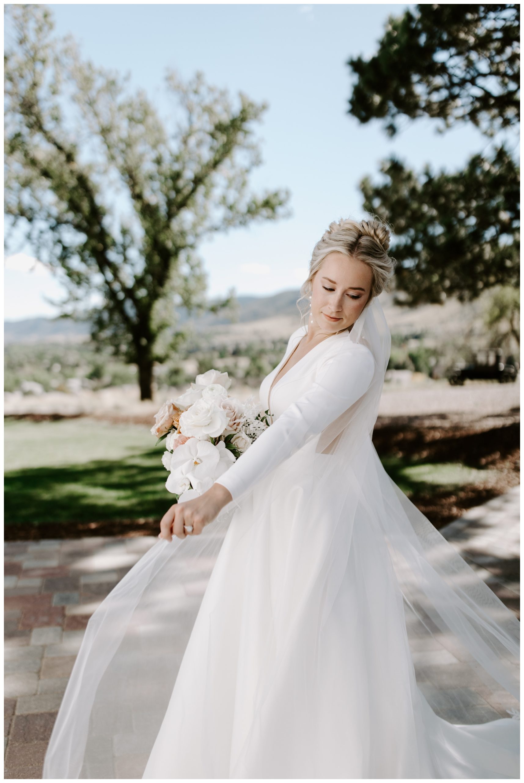 The Manor House, Littleton, CO; all-inclusive Colorado wedding venue