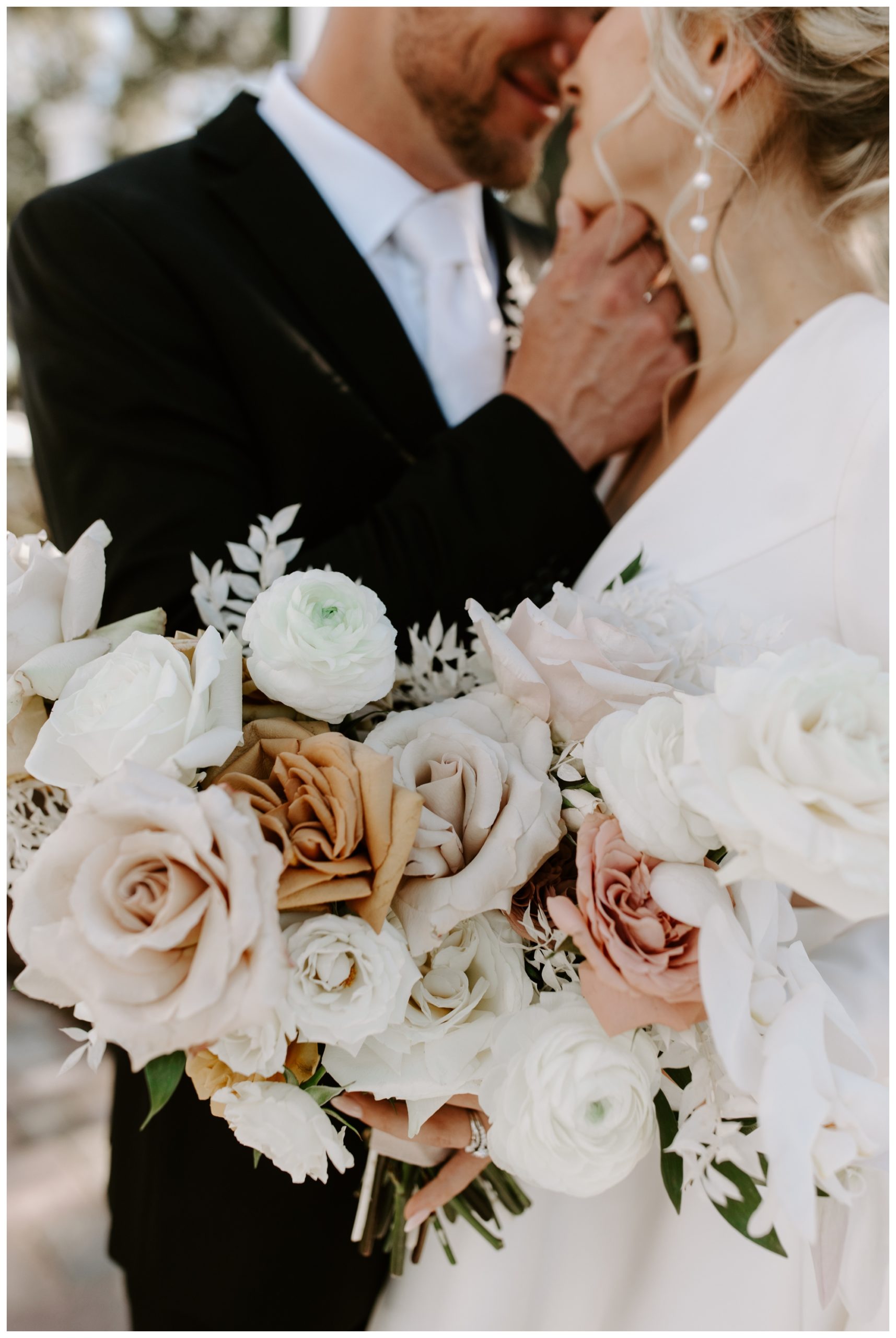 The Manor House, Littleton, CO; all-inclusive Colorado wedding venue