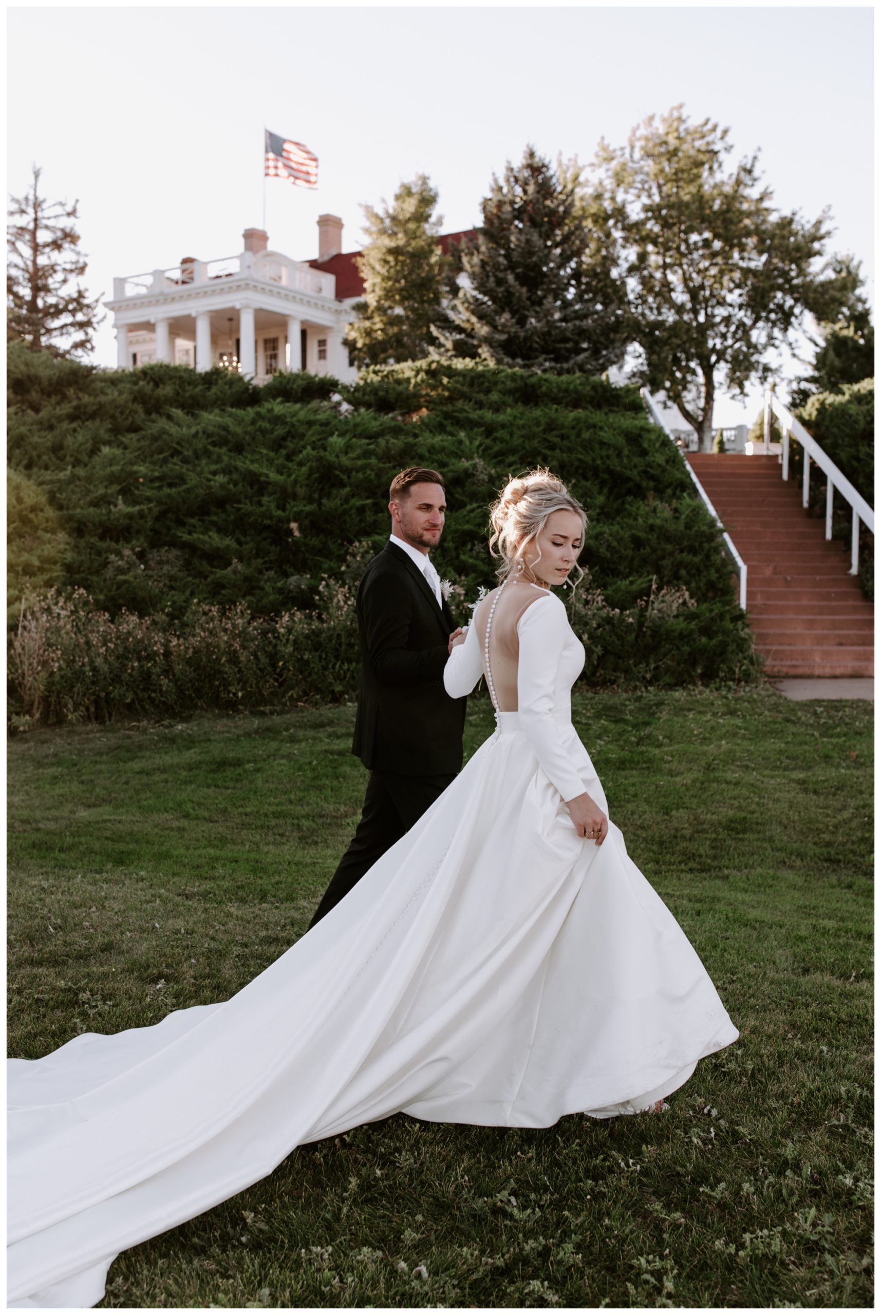 The Manor House, Littleton, CO; all-inclusive Colorado wedding venue