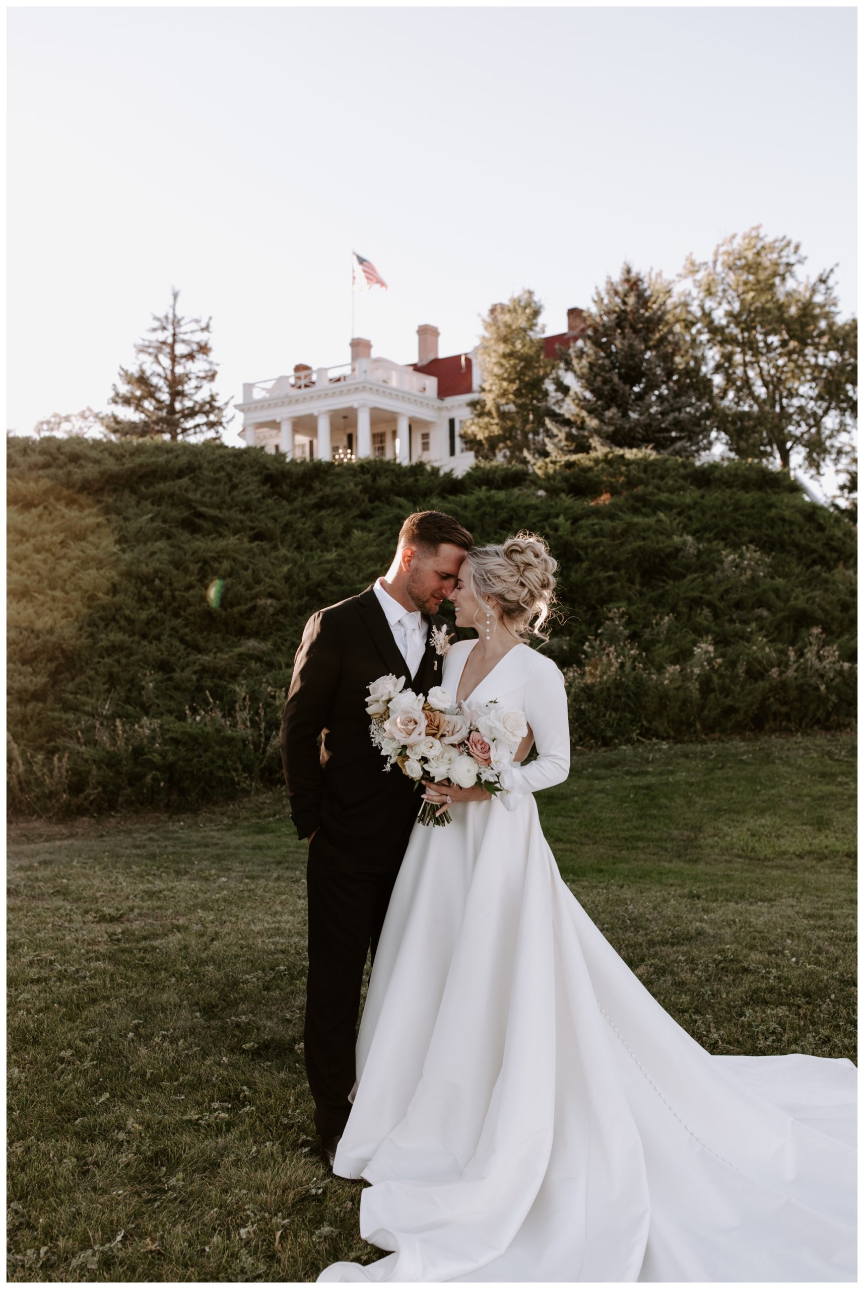 The Manor House, Littleton, CO; all-inclusive Colorado wedding venue