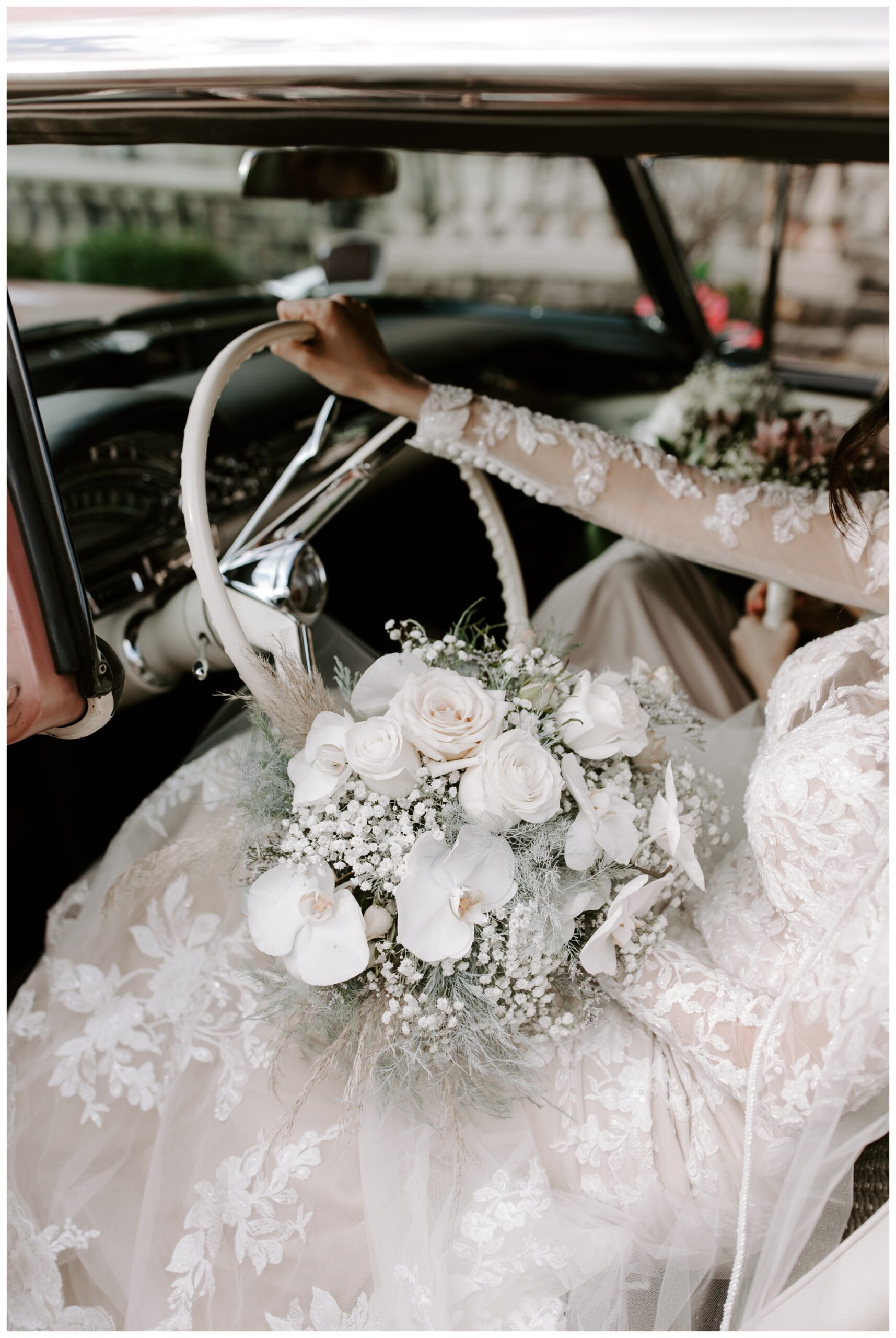 Mariah Treiber Photography; high-fashion editorial wedding photographer; Pittsburgh wedding photographer
