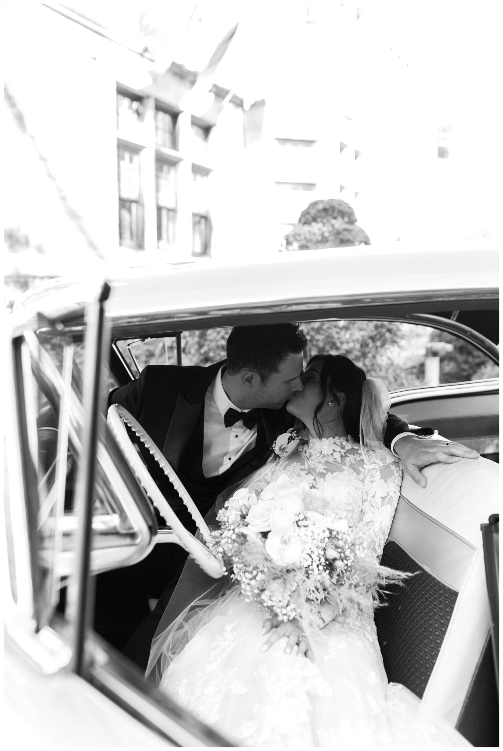 Mariah Treiber Photography; high-fashion editorial wedding photographer; Pittsburgh wedding photographer