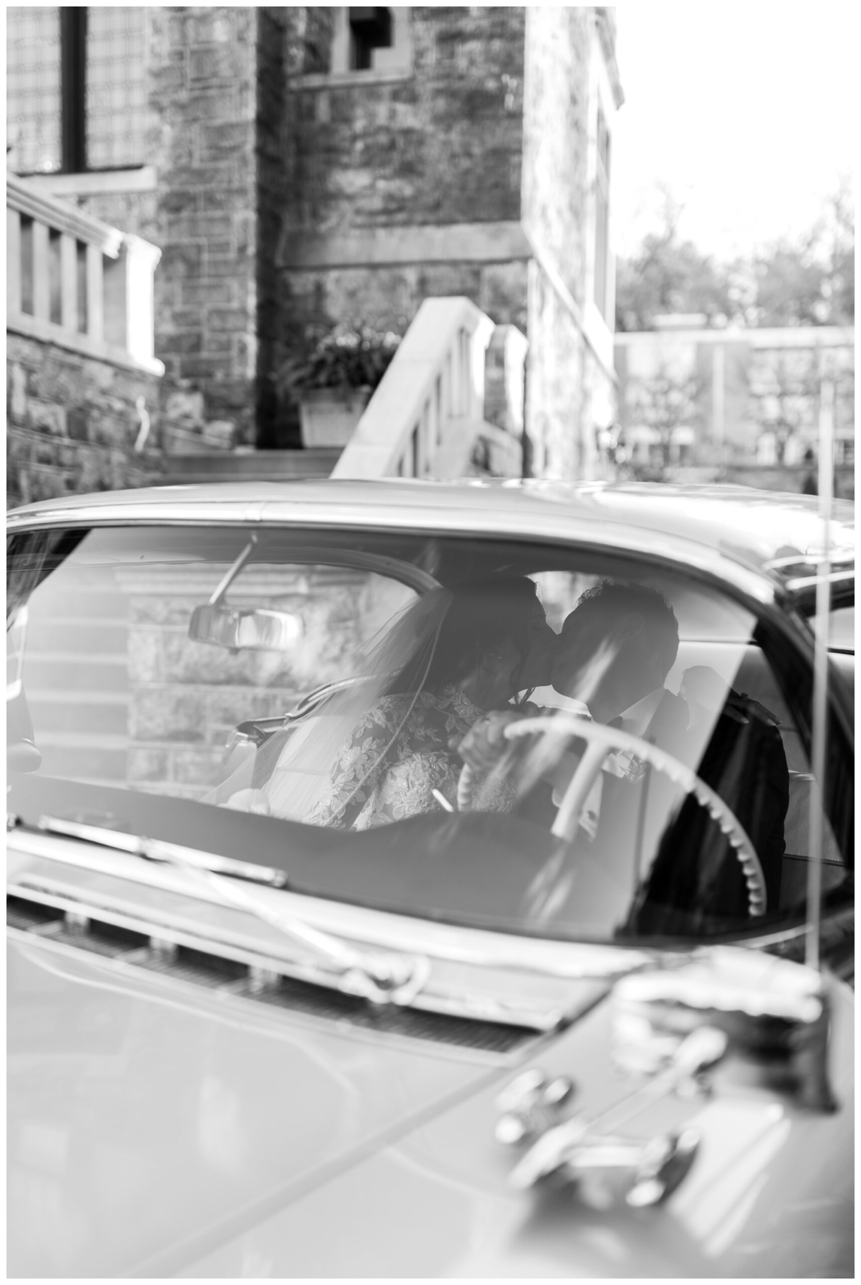 Mariah Treiber Photography; high-fashion editorial wedding photographer; Pittsburgh wedding photographer