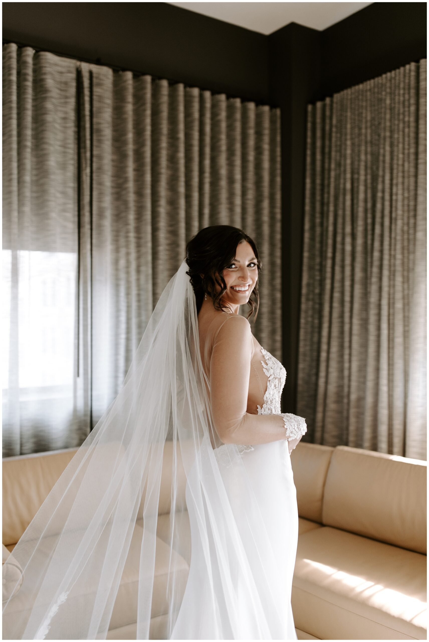 Bridal portraits by Mariah Treiber Photography